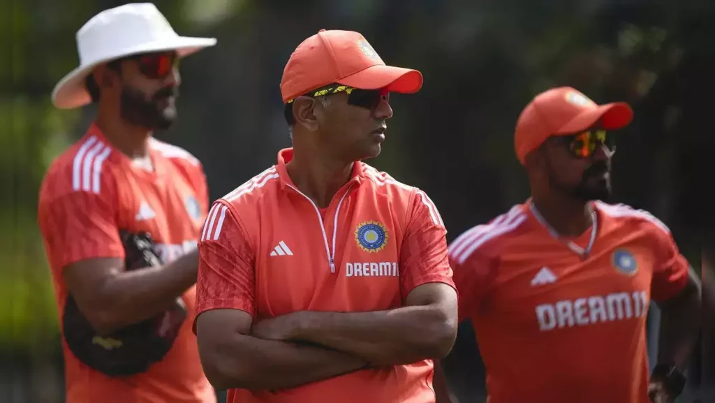 https://sportingscroll.com/2024/we-are-not-forcing-him-indian-cricket-team-coach-rahul-dravids-blunt-message-to-ishan-kishan/1776/
